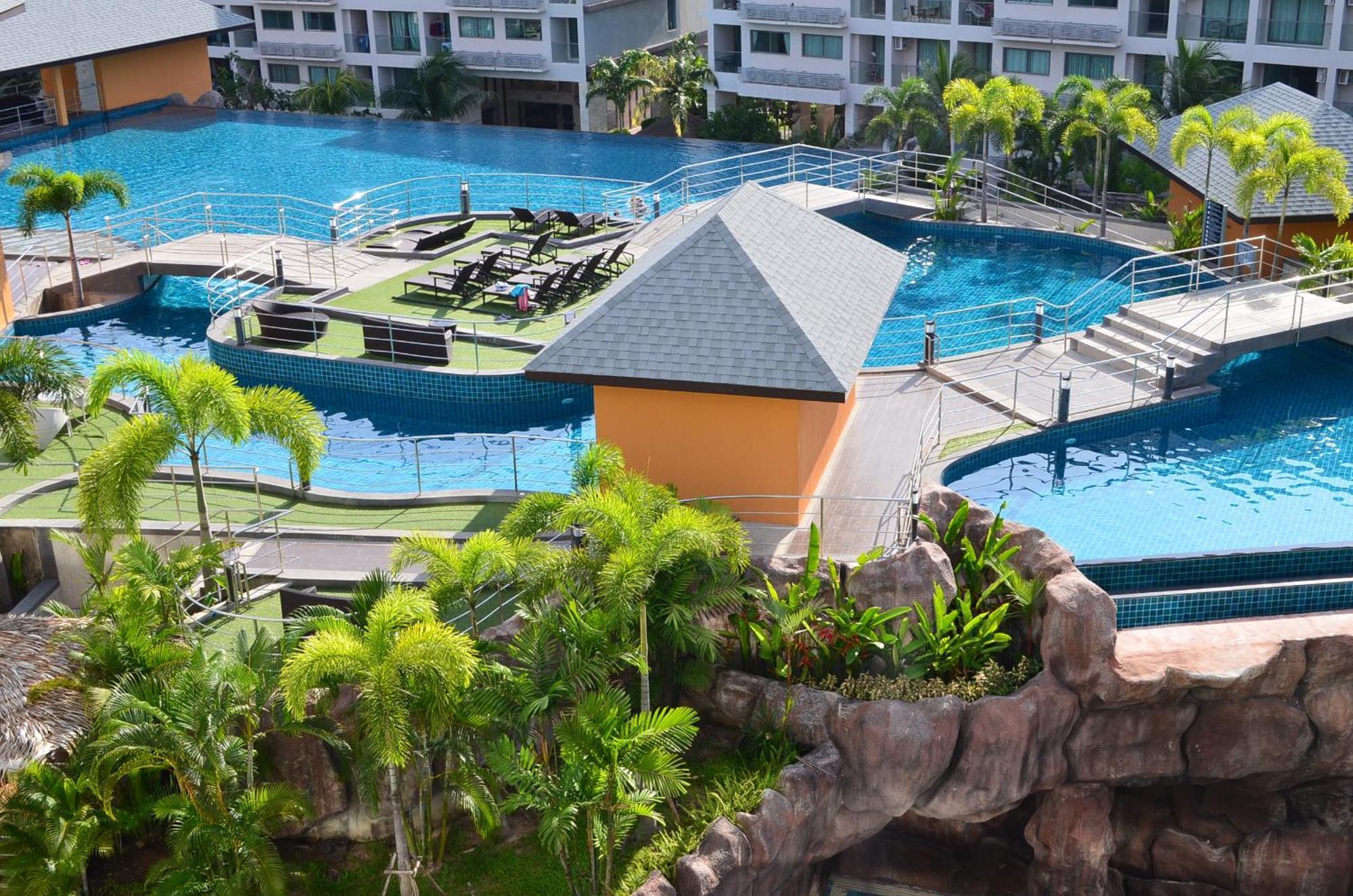 Maldives Laguna Beach Resort 3 جومتين بيتش المظهر الخارجي الصورة