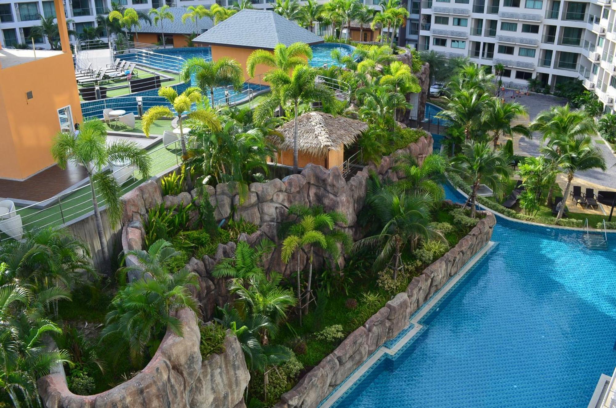 Maldives Laguna Beach Resort 3 جومتين بيتش المظهر الخارجي الصورة