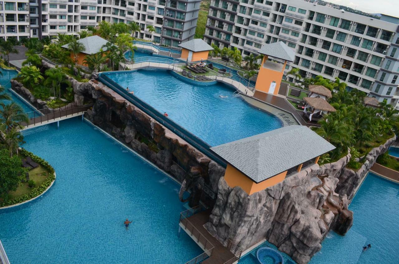 Maldives Laguna Beach Resort 3 جومتين بيتش المظهر الخارجي الصورة